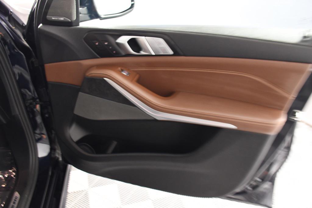 used 2022 BMW X7 car, priced at $53,989