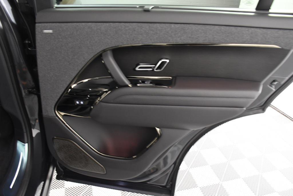 new 2025 Land Rover Range Rover Sport car, priced at $116,755