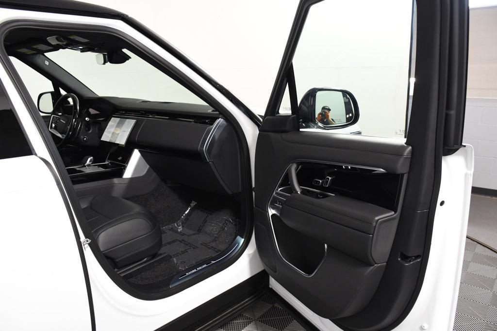 new 2025 Land Rover Range Rover car, priced at $154,560
