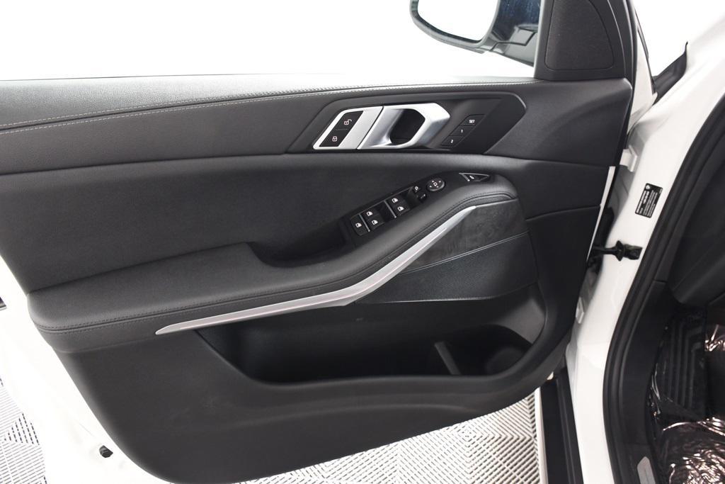 used 2022 BMW X5 car, priced at $42,989