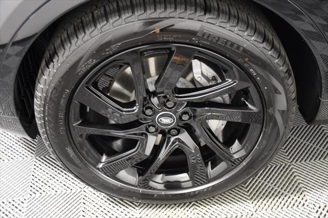 new 2025 Land Rover Discovery car, priced at $72,838