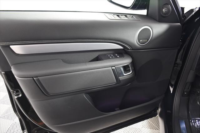 new 2025 Land Rover Discovery car, priced at $72,838