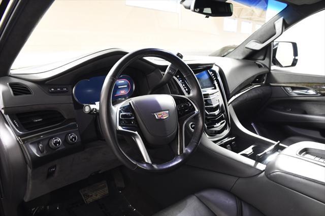 used 2019 Cadillac Escalade ESV car, priced at $40,599