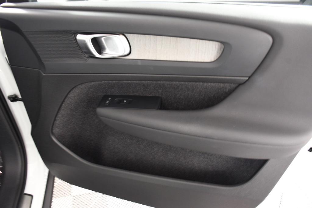 used 2025 Volvo XC40 car, priced at $34,486