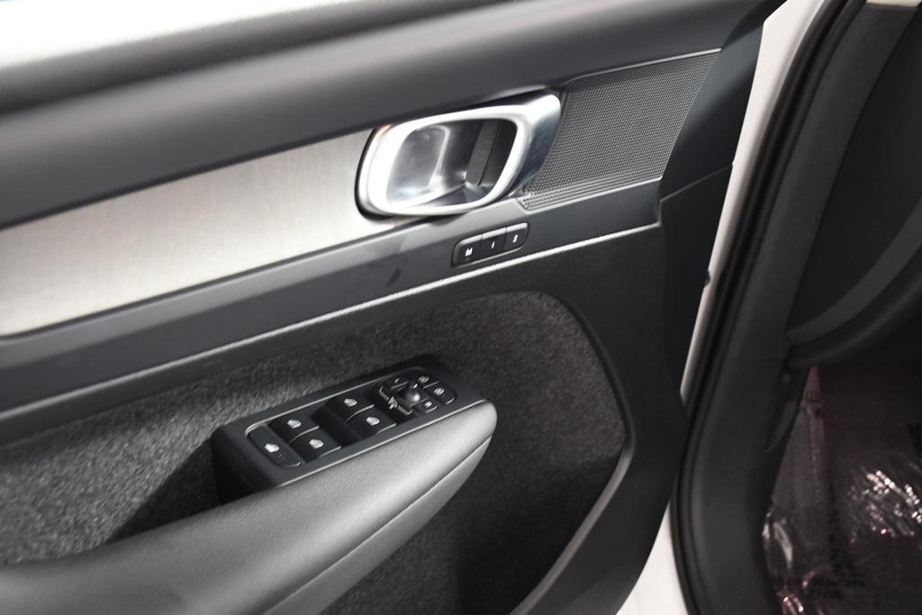 used 2025 Volvo XC40 car, priced at $34,486