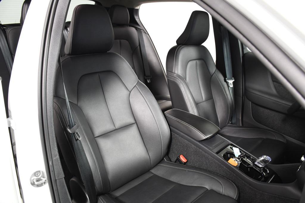 used 2025 Volvo XC40 car, priced at $34,486