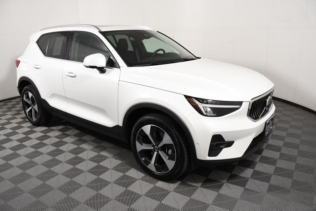 used 2025 Volvo XC40 car, priced at $34,486