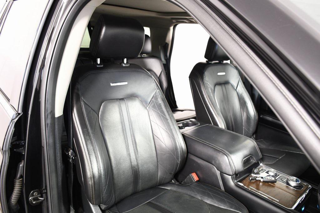 used 2018 Ford Expedition car, priced at $23,989