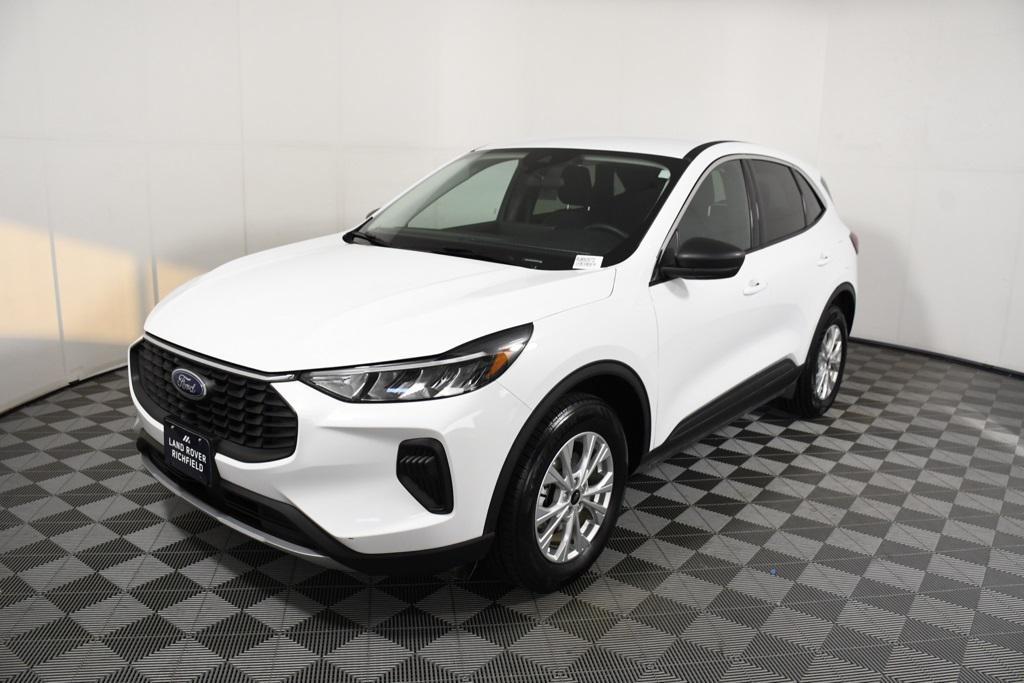 used 2024 Ford Escape car, priced at $25,978