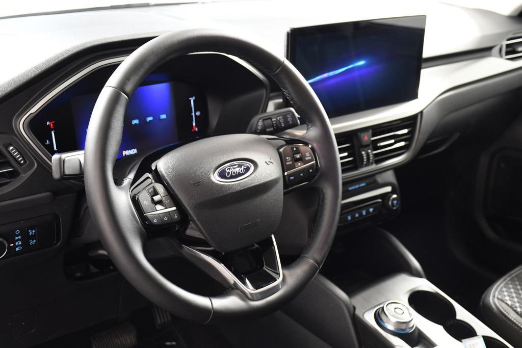 used 2024 Ford Escape car, priced at $25,978