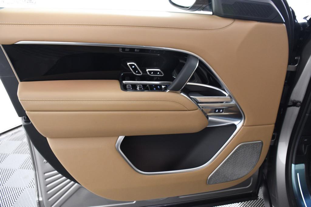 new 2025 Land Rover Range Rover car, priced at $165,775