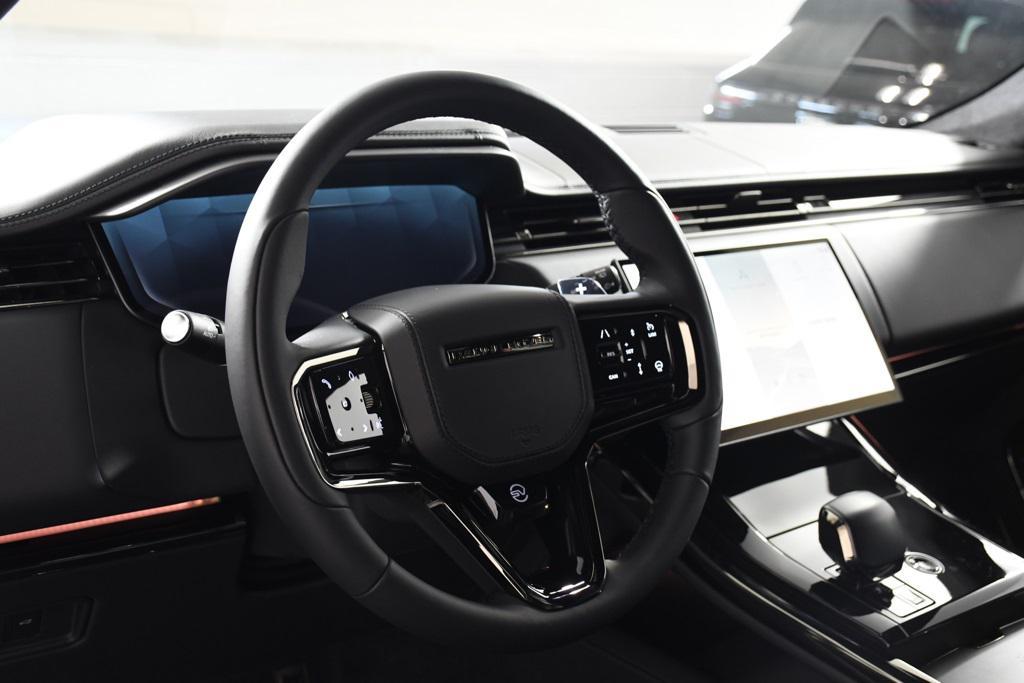 new 2025 Land Rover Range Rover Sport car, priced at $235,530