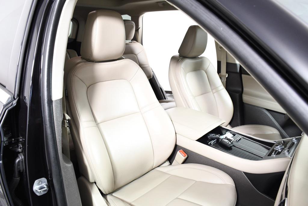 used 2023 Lincoln Aviator car, priced at $40,995