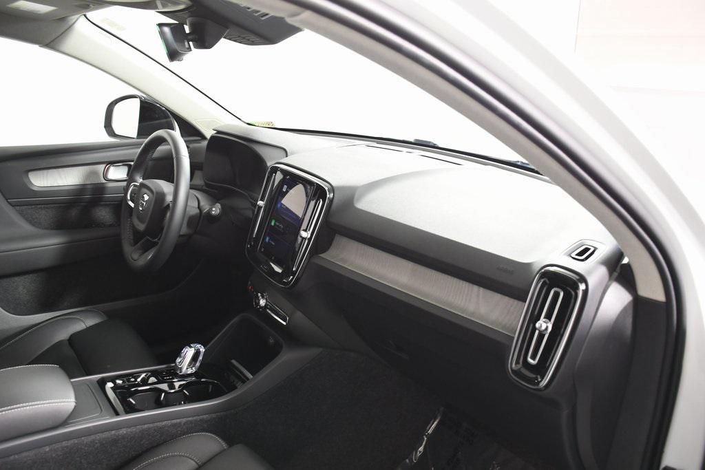 used 2025 Volvo XC40 car, priced at $33,899