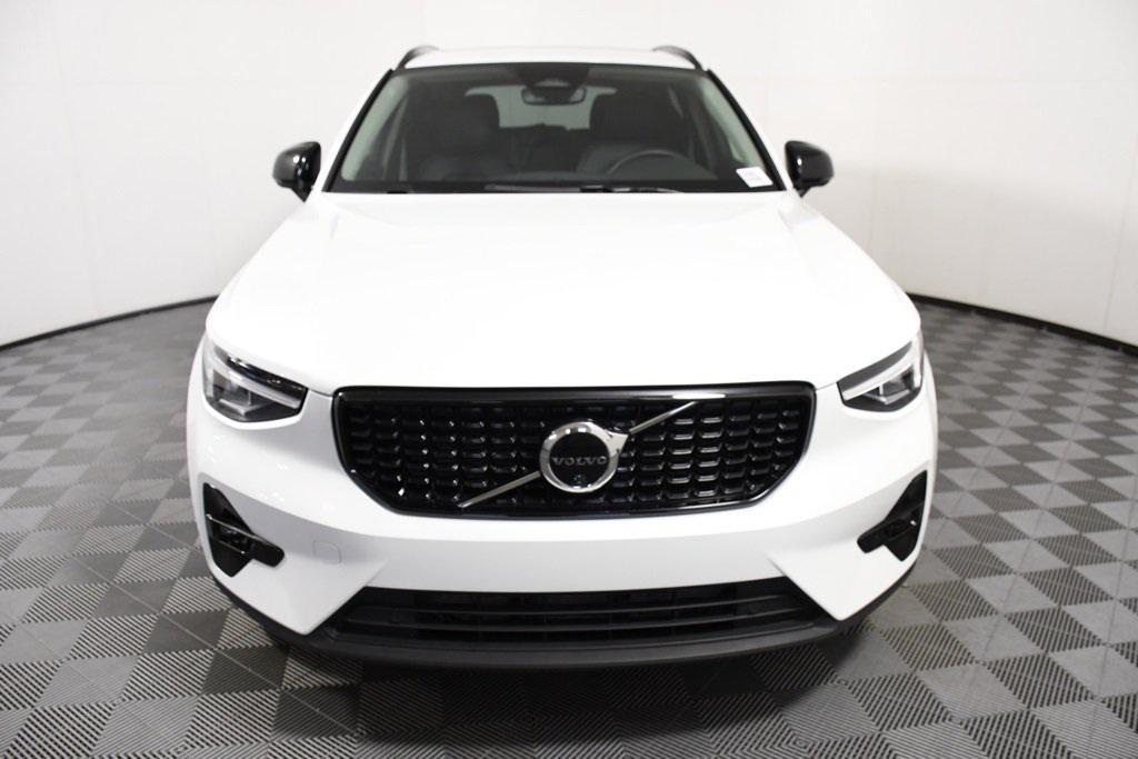 used 2025 Volvo XC40 car, priced at $33,899