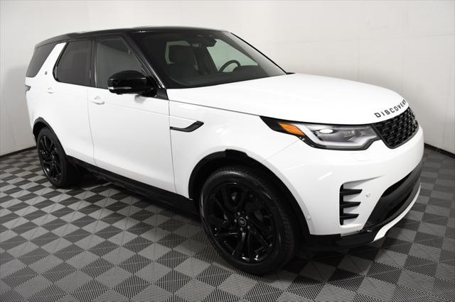 new 2025 Land Rover Discovery car, priced at $70,461