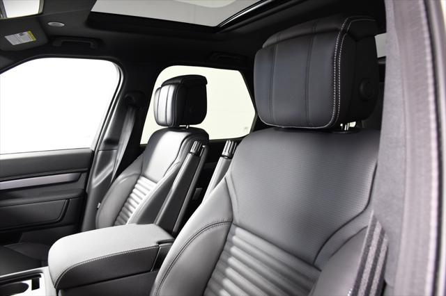 new 2025 Land Rover Discovery car, priced at $70,461