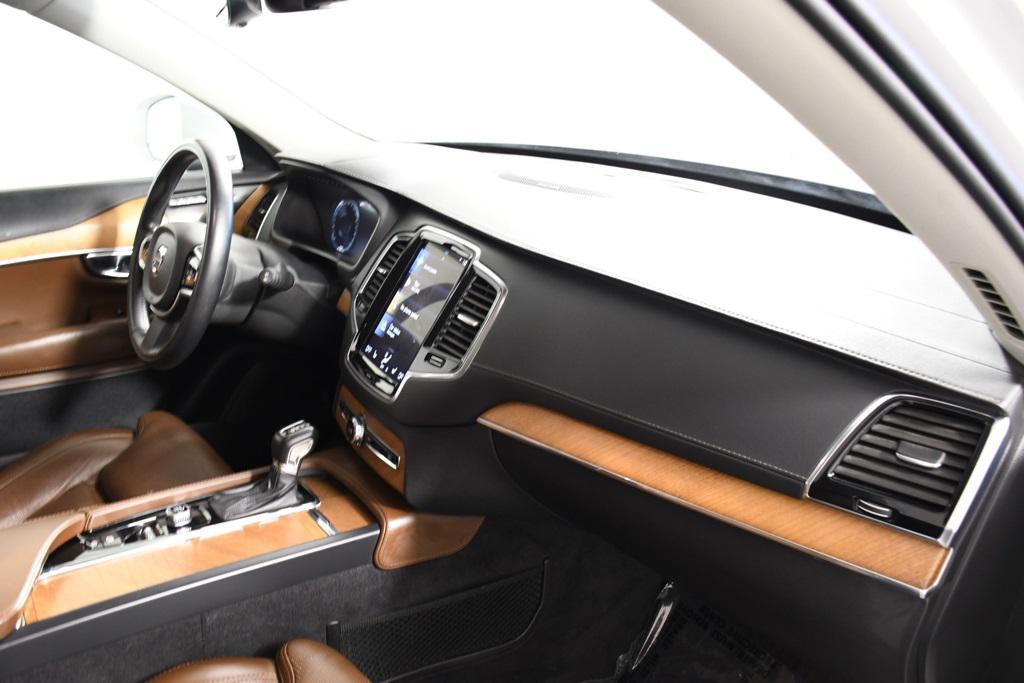 used 2020 Volvo XC90 car, priced at $27,998