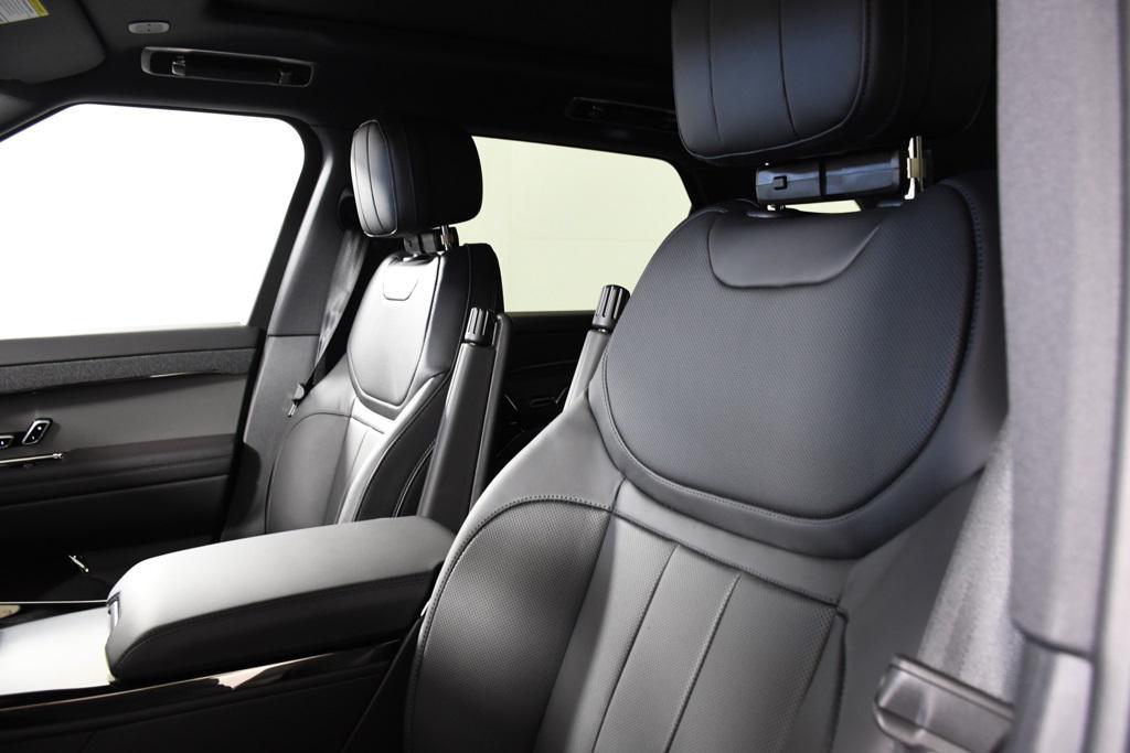 new 2025 Land Rover Range Rover Sport car, priced at $92,981