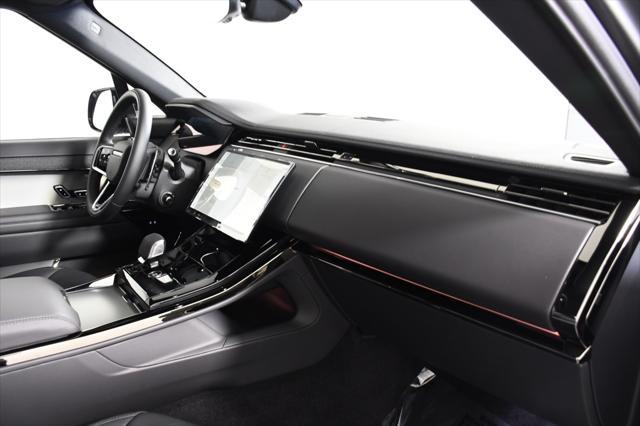 new 2025 Land Rover Range Rover Sport car, priced at $95,510