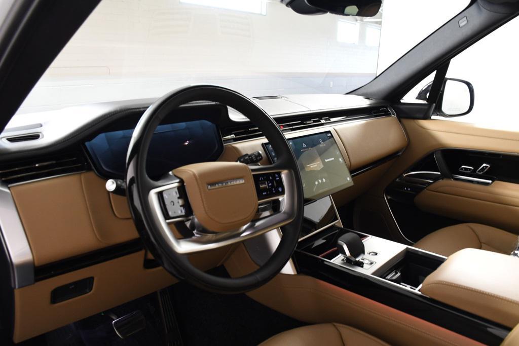 new 2025 Land Rover Range Rover car, priced at $154,035