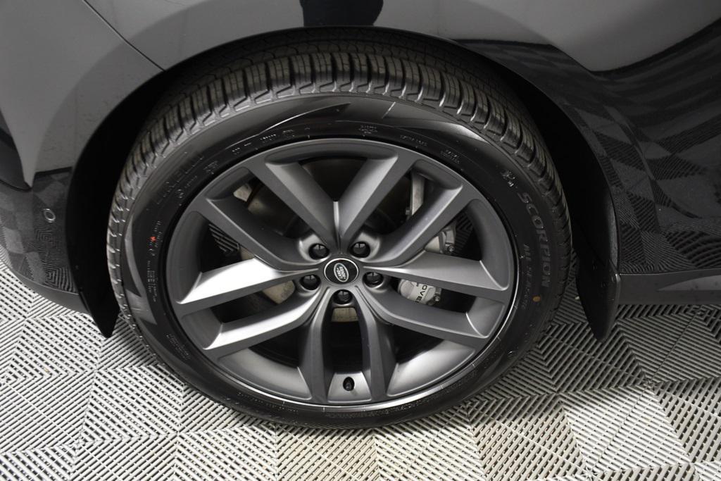 new 2025 Land Rover Range Rover Sport car, priced at $91,180