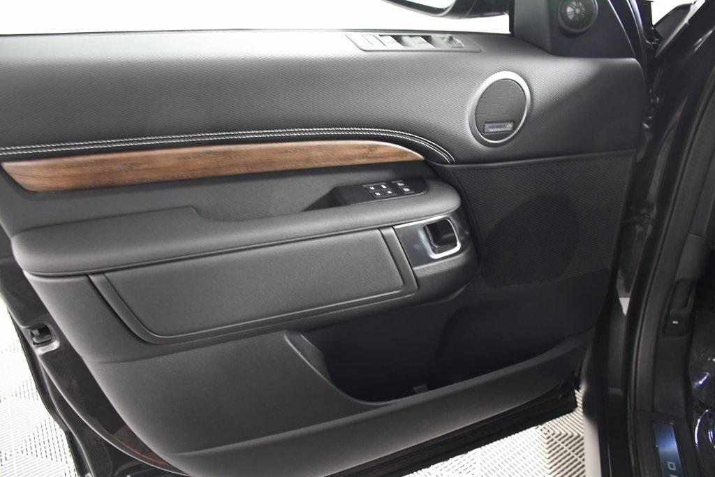 used 2024 Land Rover Discovery car, priced at $59,485