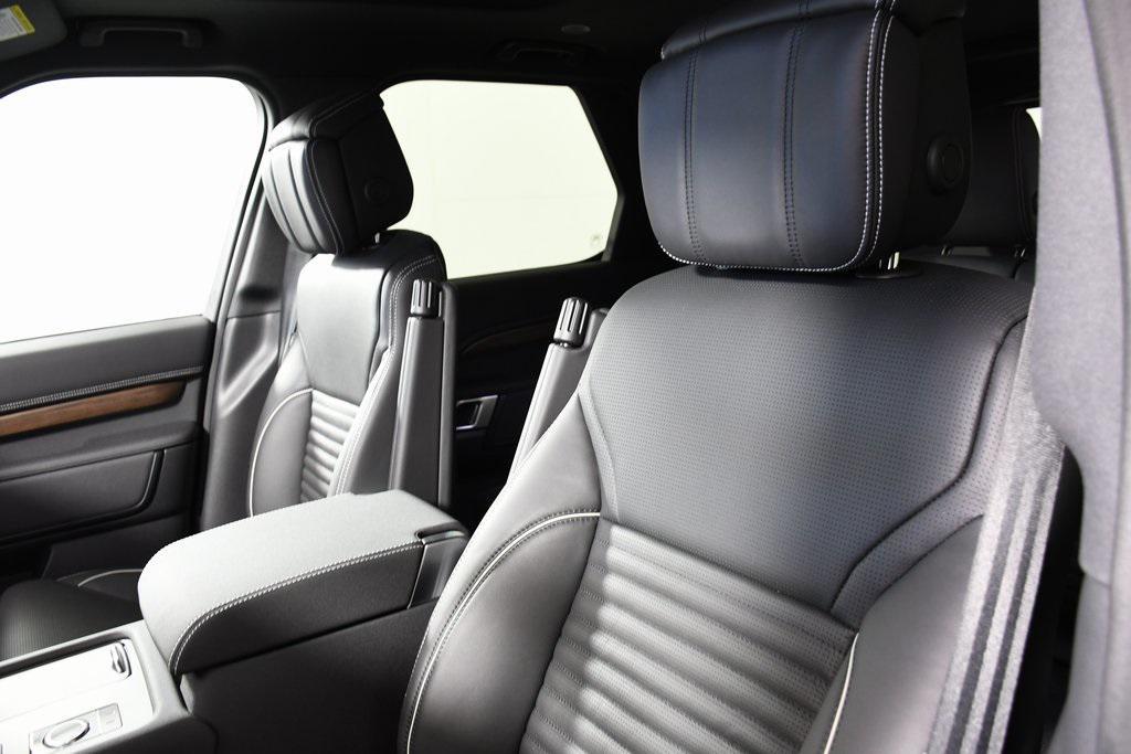used 2024 Land Rover Discovery car, priced at $59,485