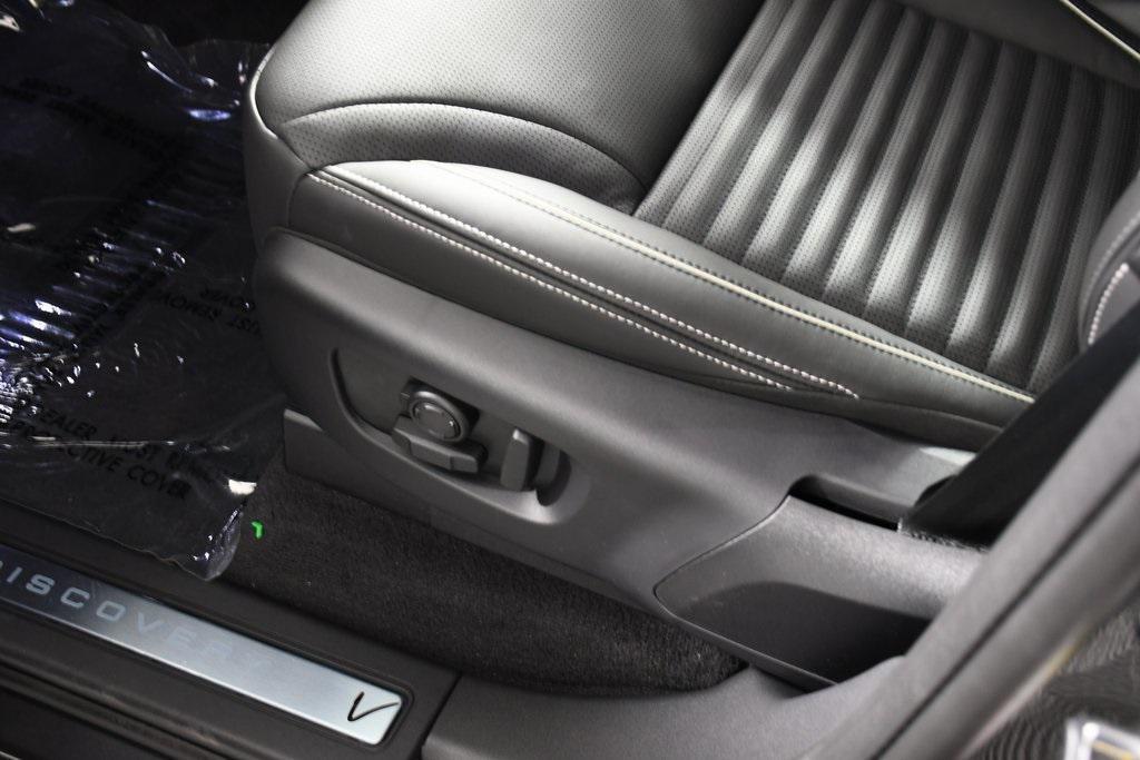 used 2024 Land Rover Discovery car, priced at $59,485