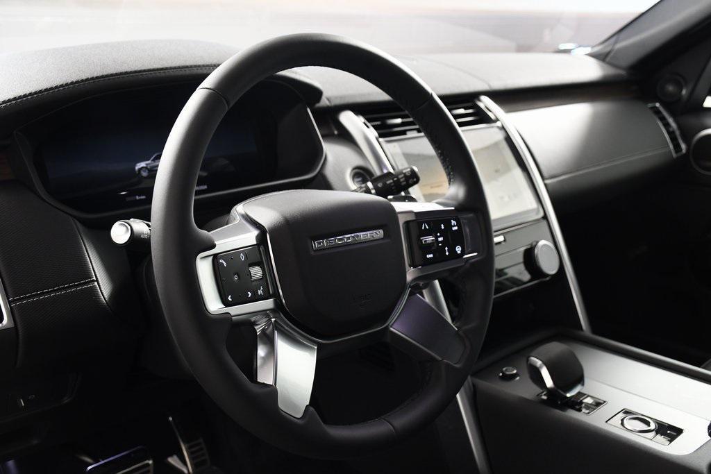 used 2024 Land Rover Discovery car, priced at $59,485