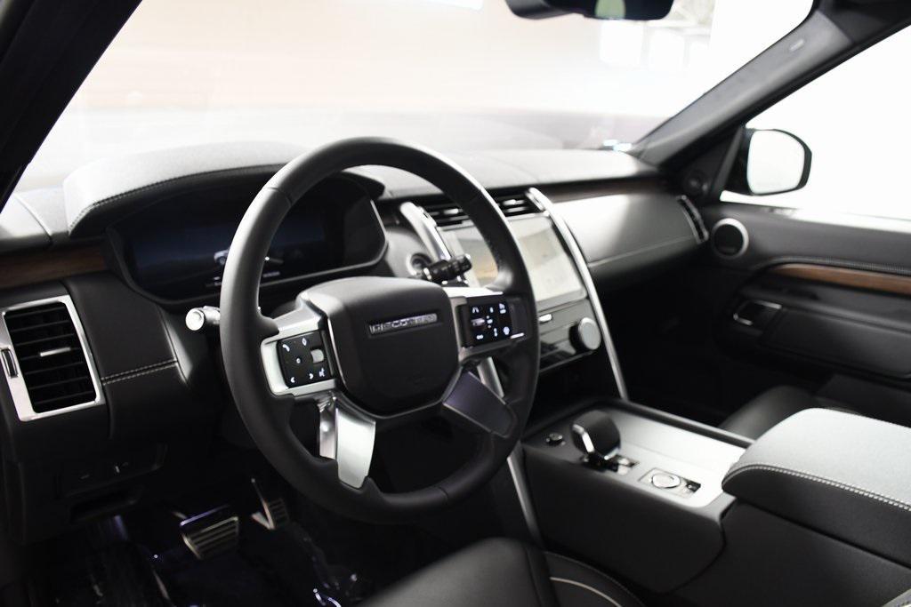 used 2024 Land Rover Discovery car, priced at $59,485