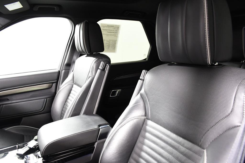 used 2018 Land Rover Discovery car, priced at $17,995