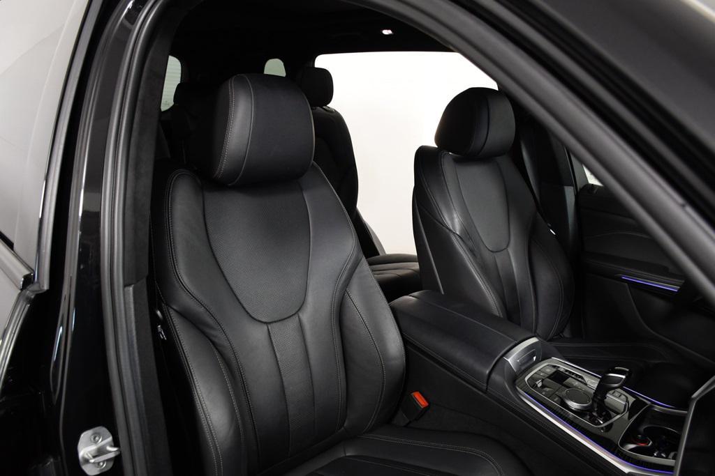 used 2022 BMW X7 car, priced at $51,994