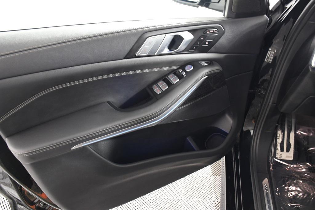 used 2022 BMW X7 car, priced at $51,994