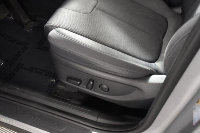used 2023 Hyundai Santa Fe car, priced at $24,998