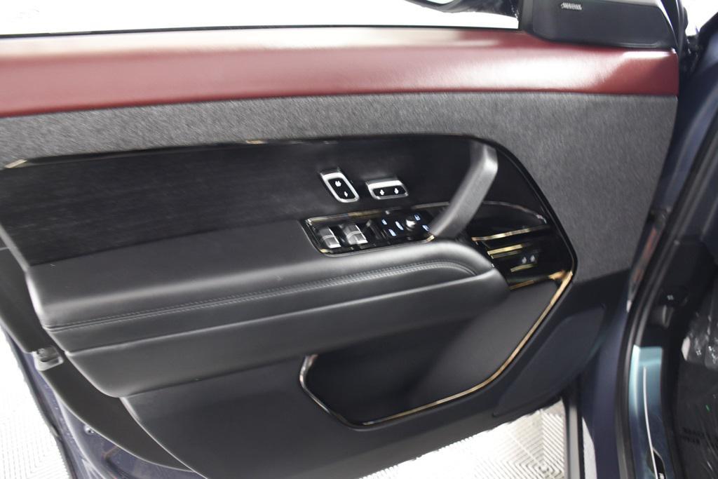 used 2025 Land Rover Range Rover Sport car, priced at $92,448