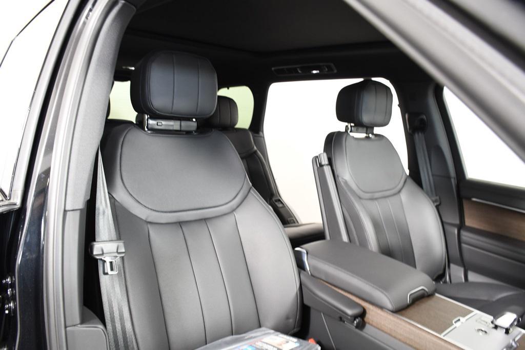 new 2025 Land Rover Range Rover car, priced at $154,181