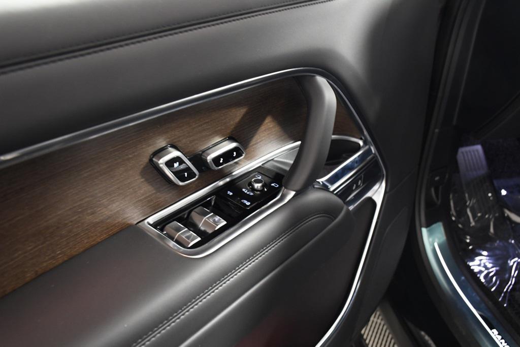 new 2025 Land Rover Range Rover car, priced at $154,181