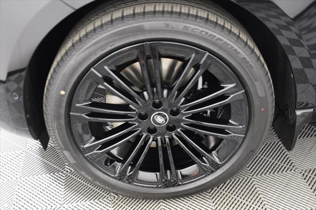 new 2025 Land Rover Range Rover car, priced at $159,260