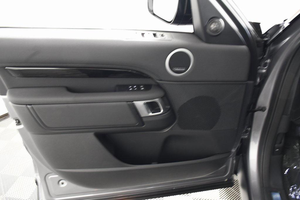 new 2025 Land Rover Discovery car, priced at $70,193