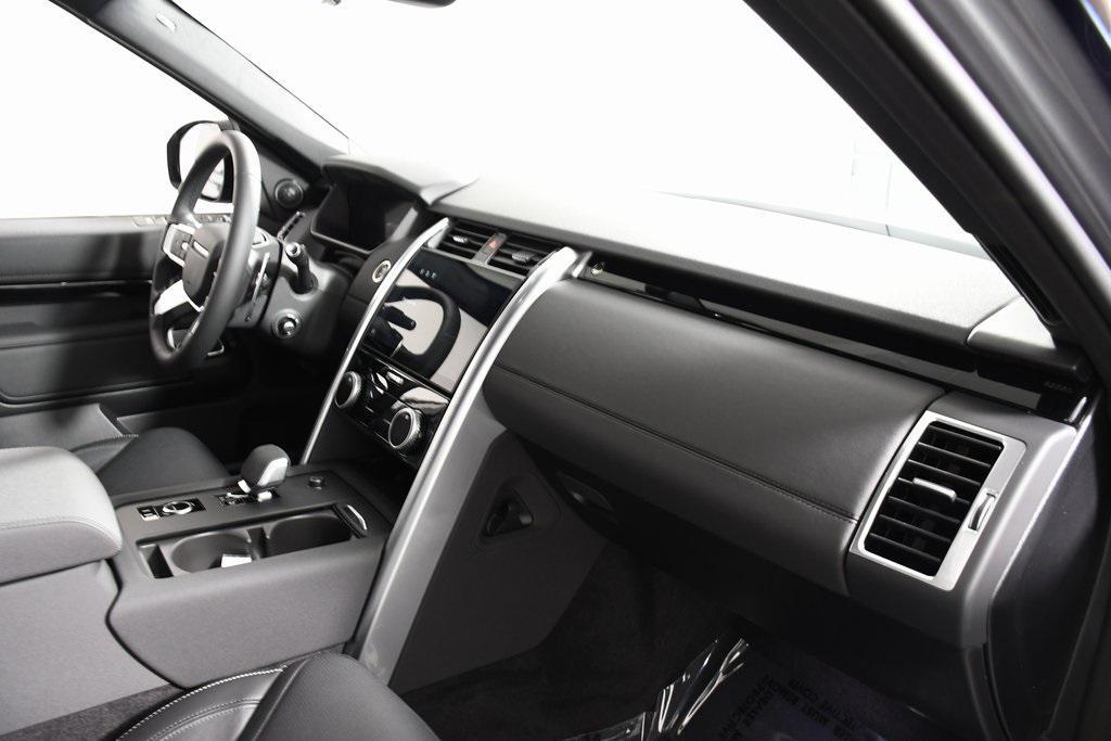 new 2025 Land Rover Discovery car, priced at $70,193