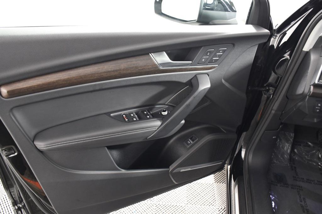 used 2024 Audi Q5 car, priced at $36,485