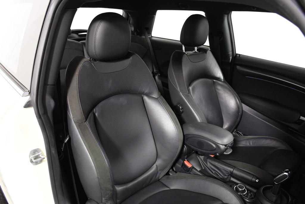used 2023 MINI Hardtop car, priced at $23,998