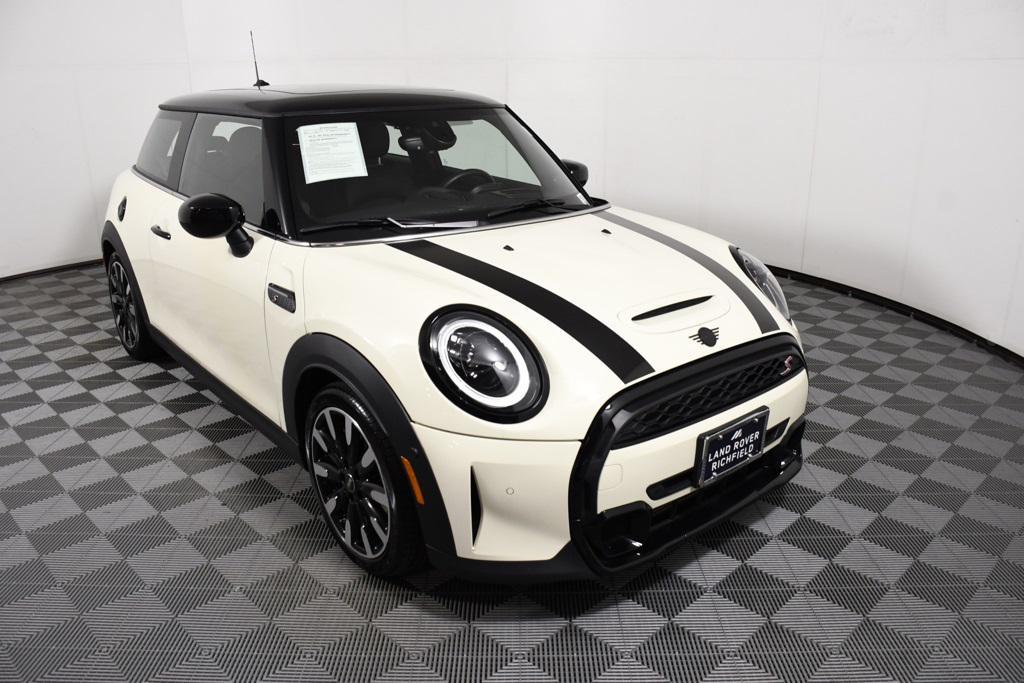 used 2023 MINI Hardtop car, priced at $23,998