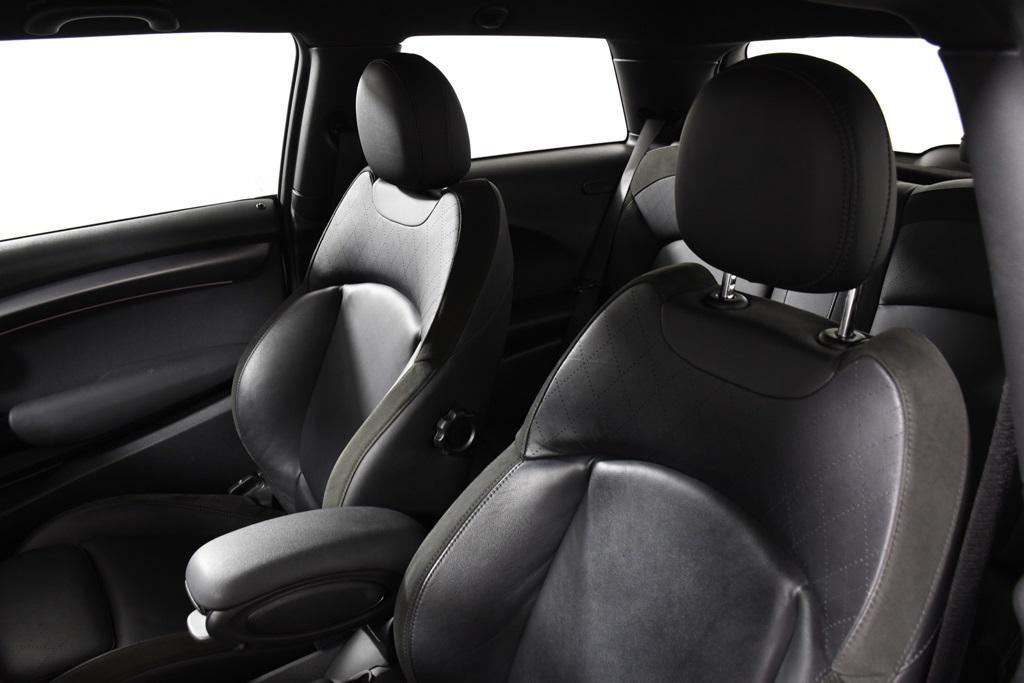 used 2023 MINI Hardtop car, priced at $23,998