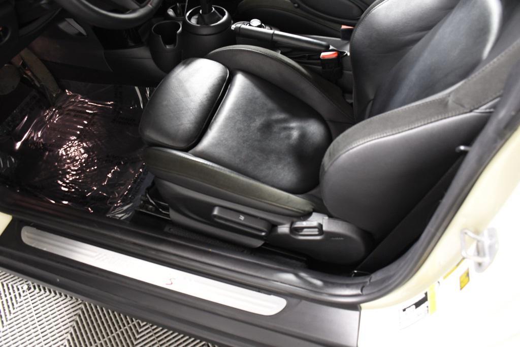 used 2023 MINI Hardtop car, priced at $23,998