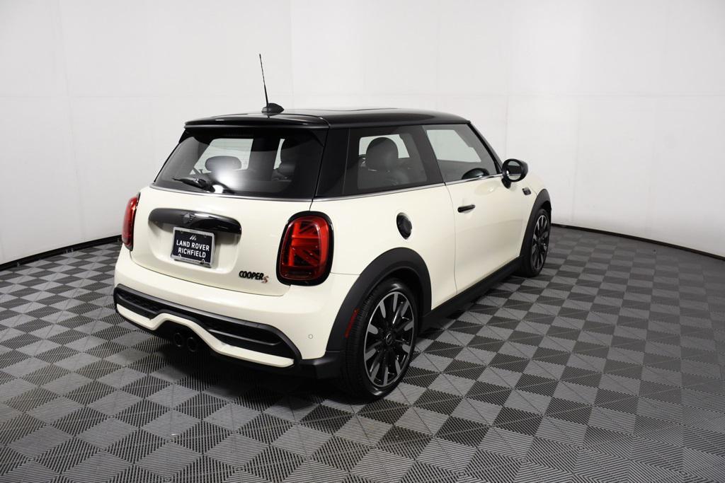 used 2023 MINI Hardtop car, priced at $23,998