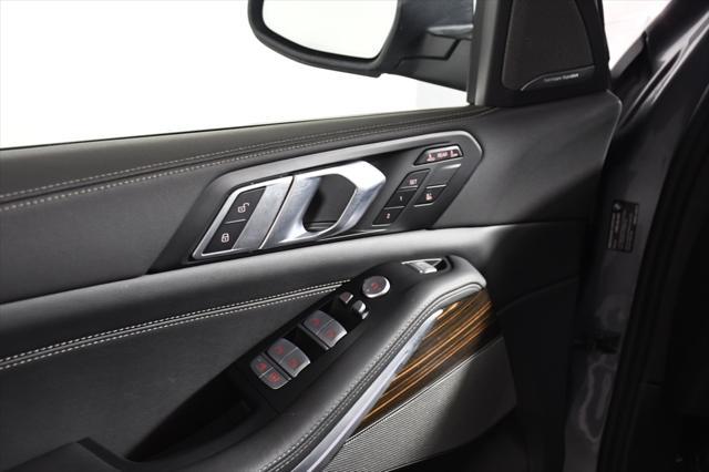 used 2025 BMW X7 car, priced at $76,998