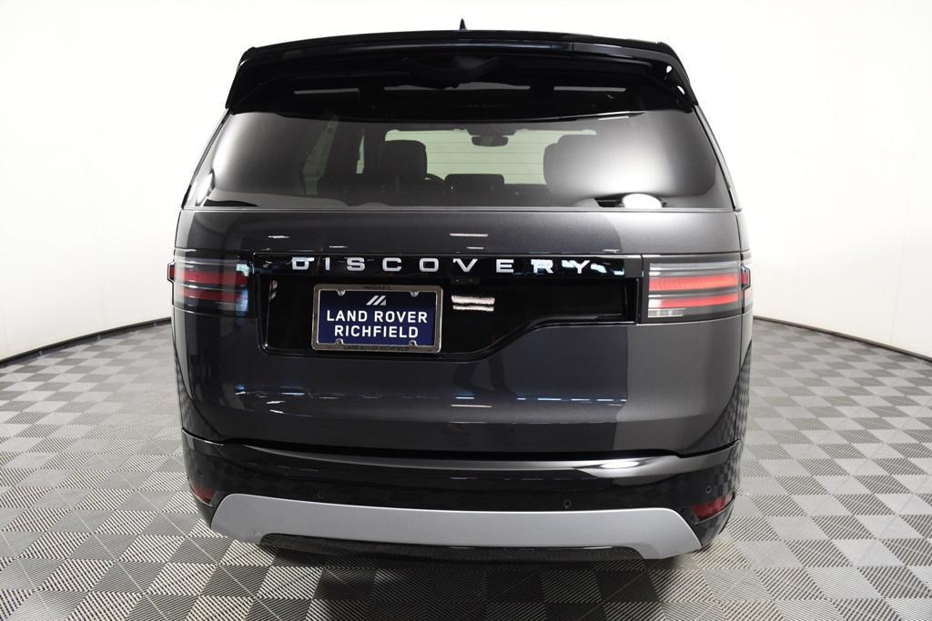 new 2026 Land Rover Discovery car, priced at $78,131
