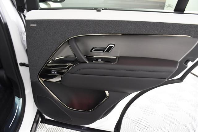 new 2025 Land Rover Range Rover Sport car, priced at $107,665